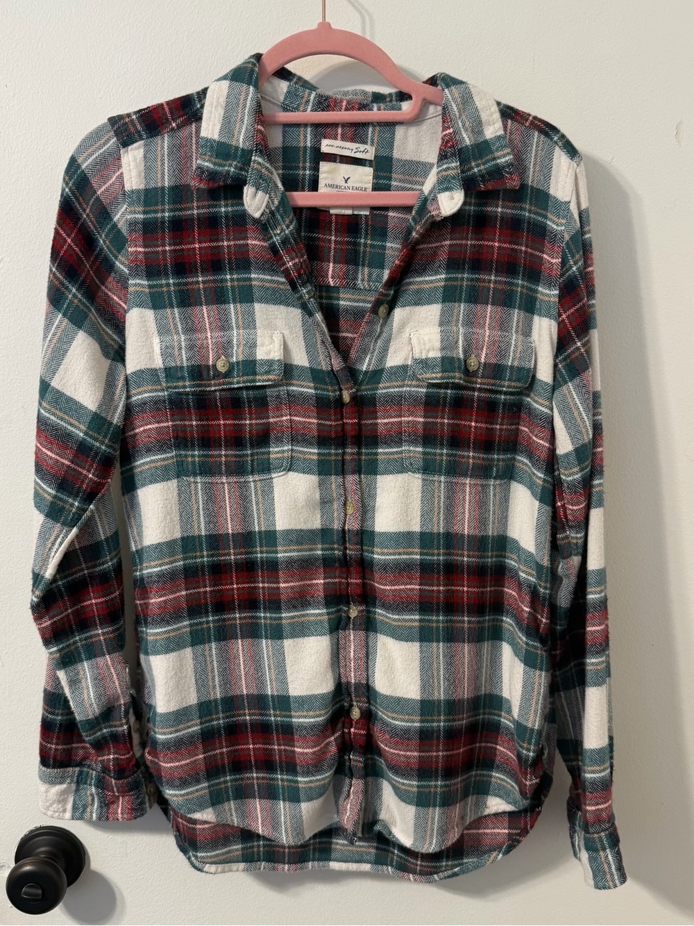 American Eagle Classic Fit Soft Plaid Button Down Shirt Size Medium